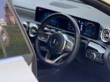 https://riyasewana.com/uploads/mercedes-benz-cla-180-2019-1211571912814.jpg