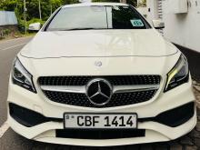 Mercedes-Benz CLA 180 AMG Premium 2018 Car