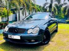 Mercedes-Benz CLK 200 Kompressor 2003 Car