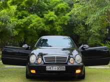 Mercedes-Benz CLK 230 2012 Car