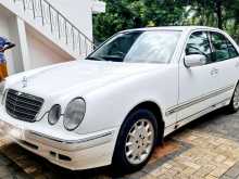 Mercedes-Benz E200 Kompressor 2000 Car