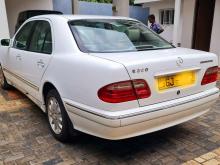 https://riyasewana.com/uploads/mercedes-benz-e-200-181048166595.jpg
