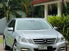 Mercedes-Benz E 200 2010 Car