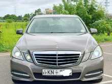 Mercedes-Benz E200 Blue Efficiency 2010 Car