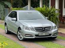 Mercedes-Benz E 200 AVANTGARDE 2010 Car