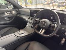 https://riyasewana.com/uploads/mercedes-benz-e-200-2611501317272.jpg