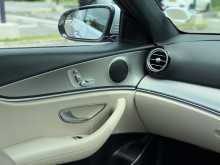 https://riyasewana.com/uploads/mercedes-benz-e-200-27175837516.jpg