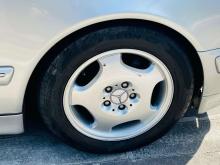https://riyasewana.com/uploads/mercedes-benz-e-200-5713276616.jpg
