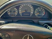 https://riyasewana.com/uploads/mercedes-benz-e-200-5713276904.jpg