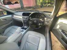 https://riyasewana.com/uploads/mercedes-benz-e-220-151045264893.jpg