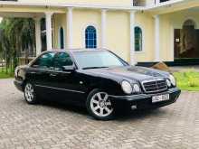 Mercedes-Benz E200 1997 Car