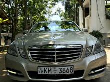 Mercedes-Benz E200 2010 Car