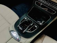 https://riyasewana.com/uploads/mercedes-benz-e200-1414262624764.jpg