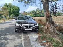 Mercedes-Benz E200 CGI Avantgarde 2010 Car