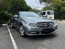 Mercedes-Benz E200 2011 Car