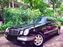 Mercedes-Benz E200 1996 Car