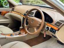 https://riyasewana.com/uploads/mercedes-benz-e200-2006-2712020412493.jpg