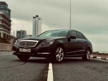 Mercedes-Benz E200 2010 Car