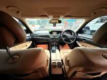 https://riyasewana.com/uploads/mercedes-benz-e200-2010-227244312113.jpg
