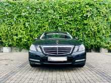 Mercedes-Benz E200 2011 Car