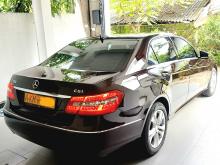 https://riyasewana.com/uploads/mercedes-benz-e200-2712103410013.jpg
