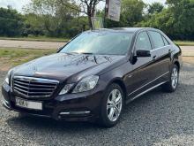 Mercedes-Benz E200 2010 Car