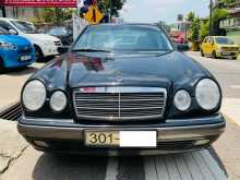 Mercedes-Benz E200 1999 Car