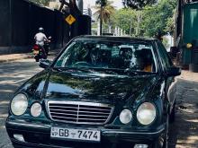 Mercedes-Benz E200 2000 Car