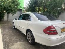 https://riyasewana.com/uploads/mercedes-benz-e200-87483217084.jpg