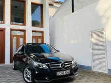 Mercedes-Benz E200 AMG Pure 2013 Car