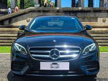 Mercedes-Benz E200 AMG Premium 2019 Car