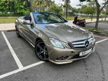 Mercedes-Benz E200 Cabriolet 2011 Car