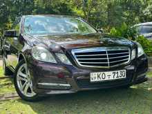 Mercedes-Benz E200 CGI Avantgarde 2011 Car