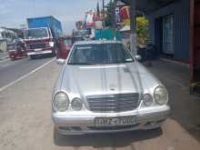 Mercedes-Benz E200 2001 Car