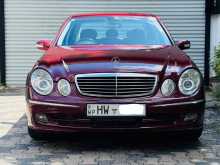 Mercedes-Benz E200 W211 2004 Car