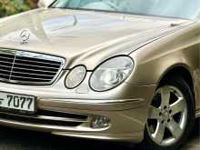 https://riyasewana.com/uploads/mercedes-benz-e200-w211-511273622632.jpg