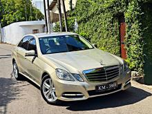 Mercedes-Benz E200 W212 2010 Car