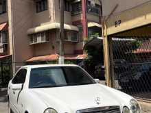Mercedes-Benz E220 1997 Car