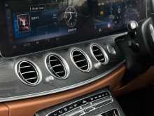 https://riyasewana.com/uploads/mercedes-benz-e220-2121656945.jpg