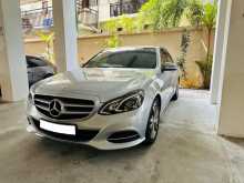 Mercedes-Benz E220 2013 Car