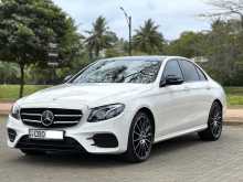Mercedes-Benz E220 2019 Car
