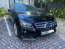 Mercedes-Benz E220 2013 Car