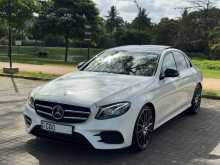 Mercedes-Benz E220 AMG LINE 2019 Car