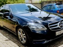 Mercedes-Benz E220 CDI W212 2013 Car