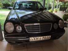 Mercedes-Benz W210 E220 CDI 2000 Car
