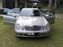 Mercedes-Benz E240W211 2003 Car