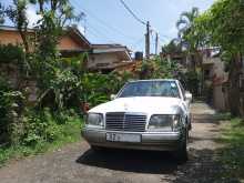 Mercedes-Benz E250 1989 Car