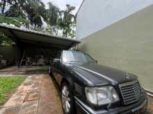 Mercedes-Benz E250 1997 Car