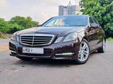 Mercedes-Benz E250 Avant-garde 2012 Car