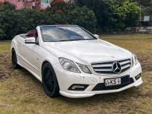 Mercedes-Benz E250 Cabriolet 2011 Car